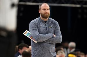 美记:波波或专注健康不再出山 詹金斯是马刺主帅的潜在候选人